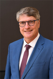 VDZI-Präsident Dominik Kruchen